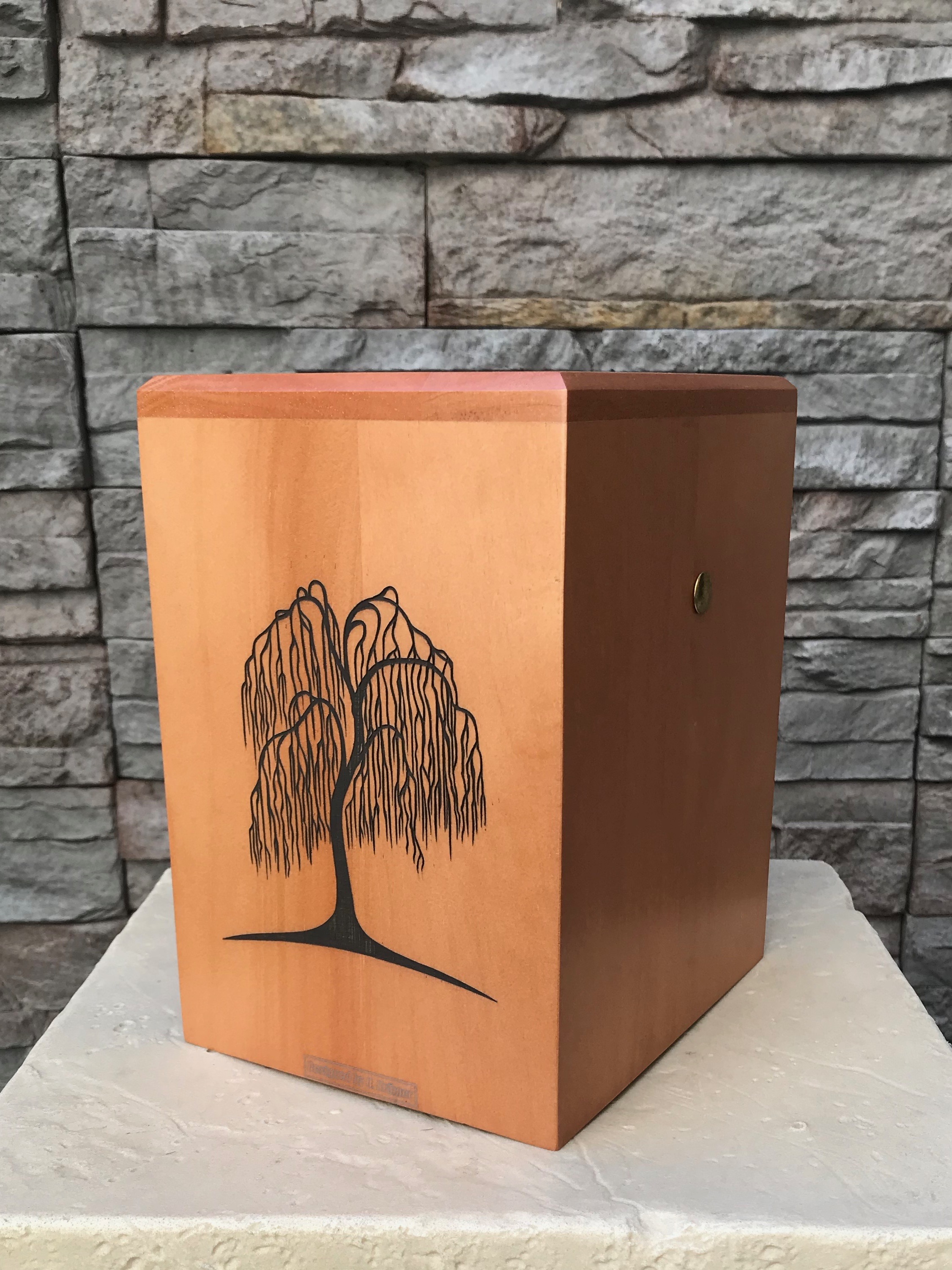 Les urnes en bois et en papier Les urnes en bois et en papier